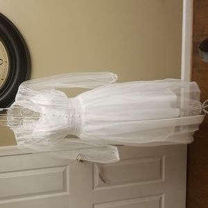 White slip dress Nightgown with lace & tulle overdress panel. Size small NWT